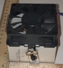 AMD ATHLON 64  HEATSINK AND FOXCONN FAN 2ZQ99-049