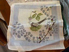 needlepoint canvas Birds Painted 14x14 w/yarn