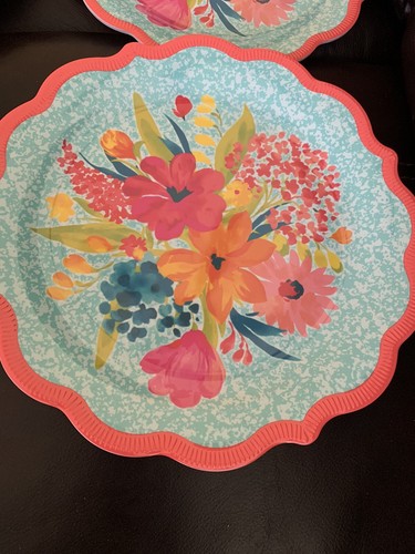 NEW The Pioneer Woman SUNNY DAYS Set 8 Dinner Plates Coral Pink Floral Melamine - Picture 2 of 4