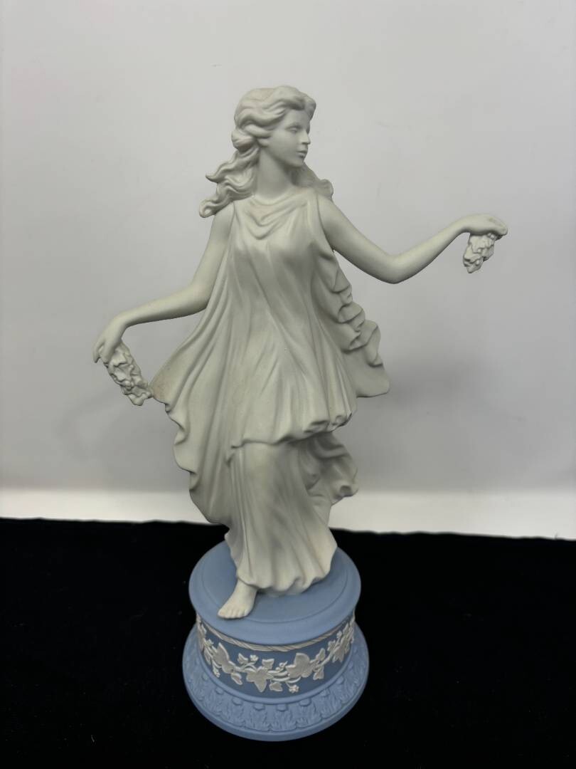 RARE Vintage Wedgwood Jasperware Figurine The Dancing Hours Vine