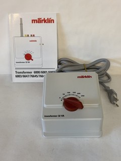 Märklin HO 6647 Trafo 230V 32VA 50/60Hz geprüft Neuwertig Topzustand
