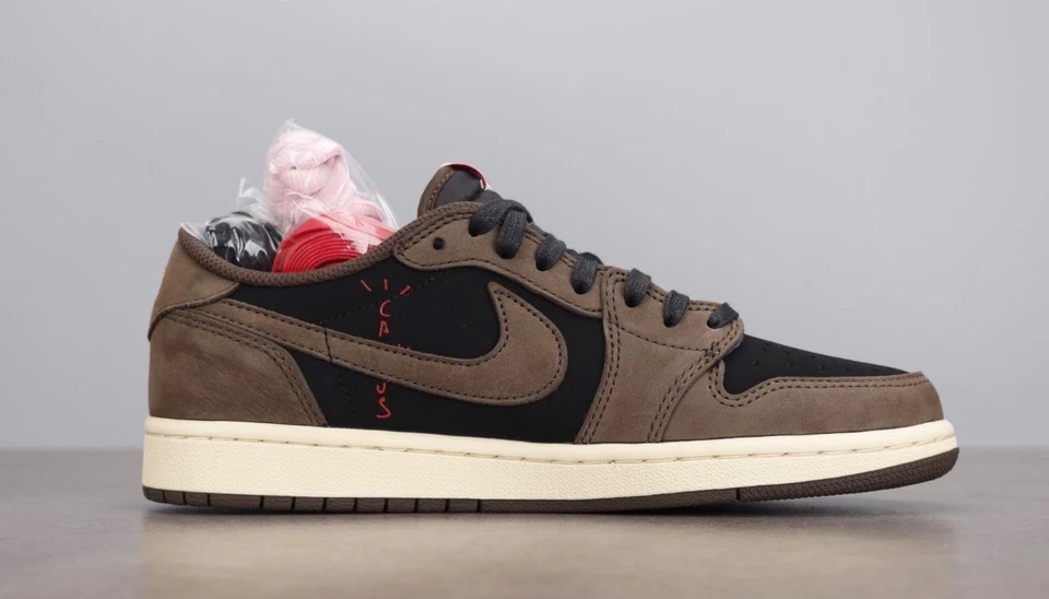 T. SCOTT X NIKE JORDAN 1 LOW OG SP 'MOCHA' - Imagen 2 de 4