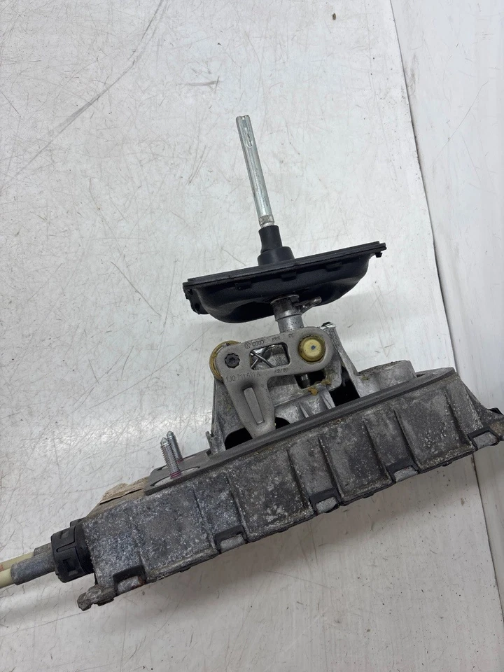 Volkswagen Beetle (2005-2010) Gearbox Linkage Selector 1J0711565 - Image 2 of 4