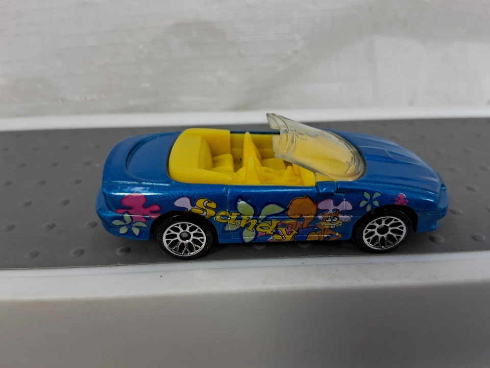 Matchbox 1993 Chevy Camaro Convertible SpongeBob Sandy Blue Die Cast - Image 3 of 4