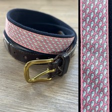Vineyard Vines Pink  Blue Whale Belt Size 30 Preppy Whale AOP Solid Brass
