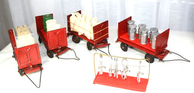 DECOLUX - 4 ORIGINAL BAHNHOFWAGEN + LADUNGEN aus HANDARBEIT
