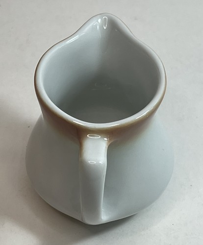 Shenango China Individual Creamer Restaurant Ware New Castle PA 2.75 inches Tall - Picture 3 of 6