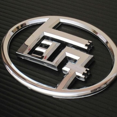 New Toyota 3D emblem plated silver 13cm from Japan M - Bild 2 von 4