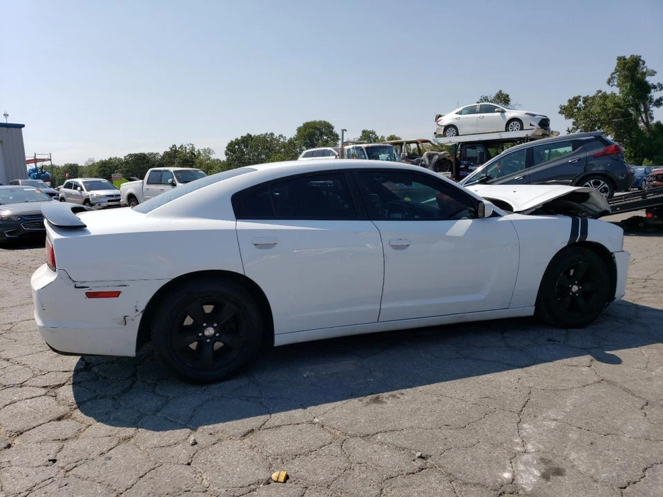 Used Windshield Wiper Linkage fits: 2013 Dodge Charger Grade A - Image 3 of 4