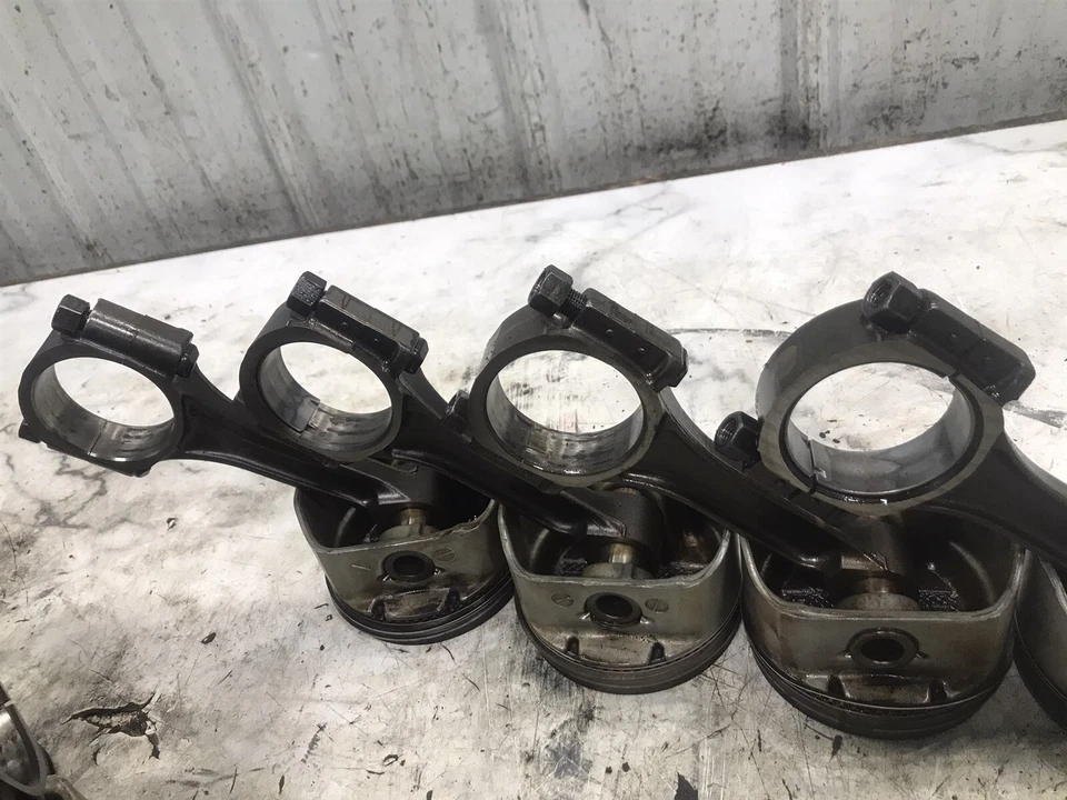 99 MerCruiser 5.7 L EFI 350 GM Vortec V8 Marine Engine rods and pistons set Foto 4 de 4