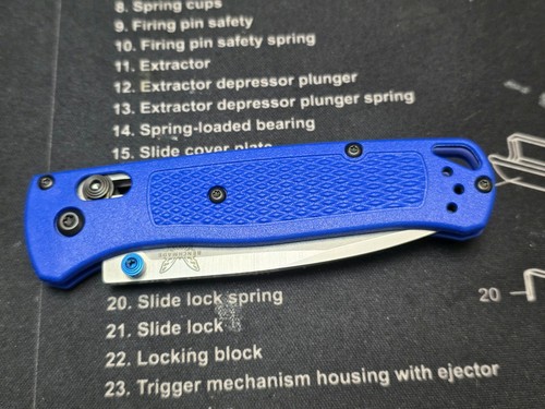 Benchmade 535s Bugout knife S30V Used in great shape