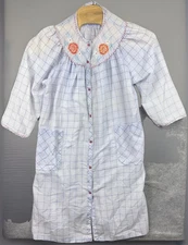 Vintage Smart Time House Dress Womens Medium Plaid Embroidered Floral 70s