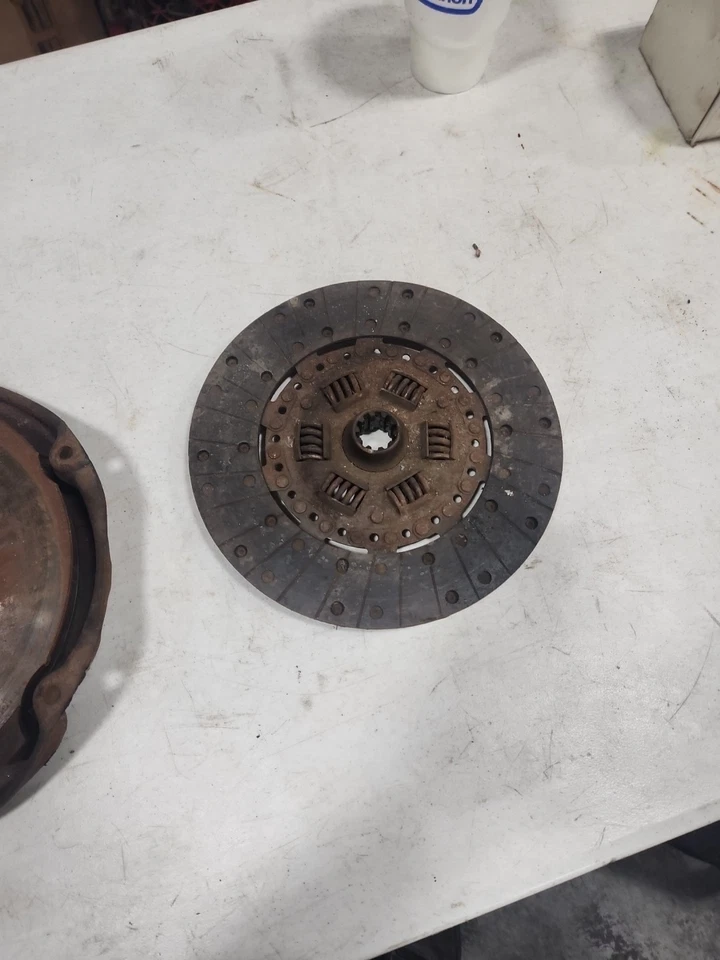 Adaptadores avanzados Jeep de 4 velocidades a Chevy de bloque pequeño con carcasa de embrague/campana  Foto 3 de 4