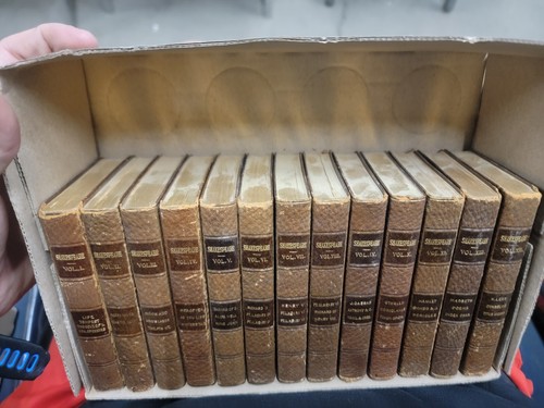 Complete WORKS of William Shakespeare 13 Vols Handy Volume Edition Free Shipping - Foto 14 di 14
