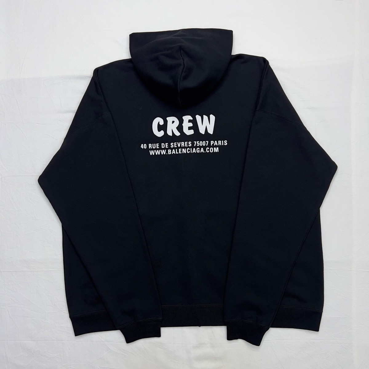 【BALENCIAGA】INTERNATIONAL クロップド HOODIE ロゴ BALENCIAGA】INTERNATIONAL クロップド HOODIE ロゴ
