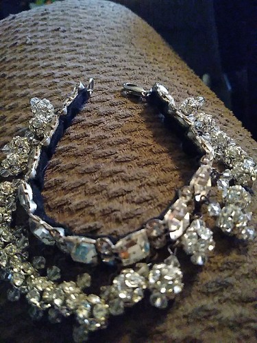 SIGNED ERICKSON BEAMON Vintage Beaded Ball Dangling Crystal Bracelet. 80's NICE! - Picture 2 of 10
