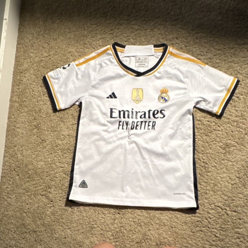 adidas Real Madrid Vini Jr. #20 Soccer Jersey White Black Gold Size 26