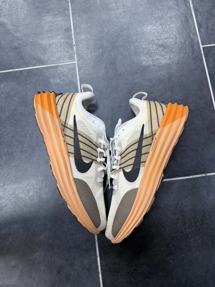 Nike Lunar Roam Black Light Lemon Twist for Sale | Authenticity