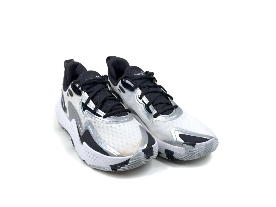 Zapatos para correr de baloncesto Under Armour Spawn 5 negros/blancos/plateados para hombre 11,5 Foto 2 de 4