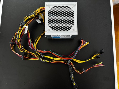 650 Watt PC Netzteil ATX Seasonic SSP-650RT Active PFC F3 80+ Gold (650W)