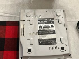 Sega Dreamcast Console Bundle w/2 controllers memory card (No Games to test)