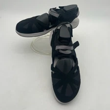 Easy Spirit Esplash Black Comfort Closed Toe Maryjane Sandal Sneaker Size 11