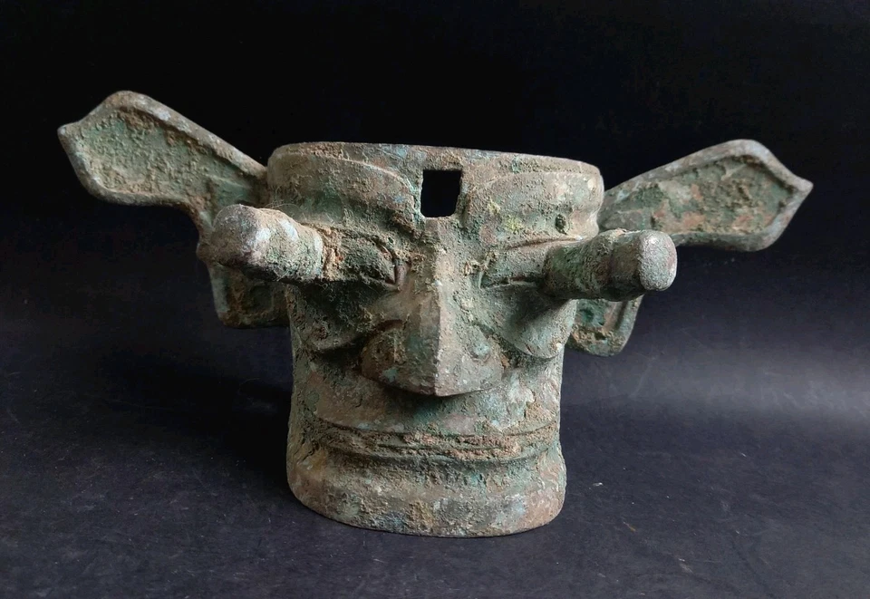 Ancien Masque Chinois Bronze Archaique Sanxingdui Chinese Mask Archaic - Photo 2/4