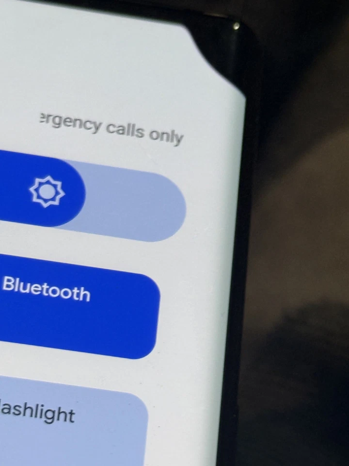 PROTOTIPO DVT COLOR GRIS INÉDITO Google Pixel 6 Pro Desbloqueado Foto 3 de 4
