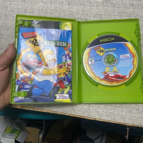 The Simpsons: Hit & Run (Microsoft Xbox, 2003) Game Complete w Manual Tested - Picture 7 of 7
