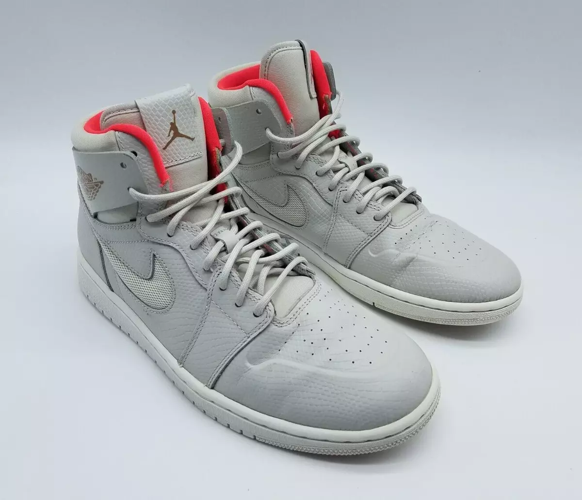 Nike Air Jordan 1 Retro High Nouveau Men s Size 9.5 Sneakers Beige