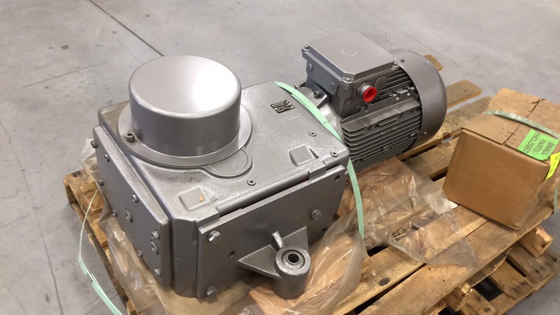 Nord SK-9052.1AZMHK-160L/4 CUS 16.33:1 Gear Box and Motor