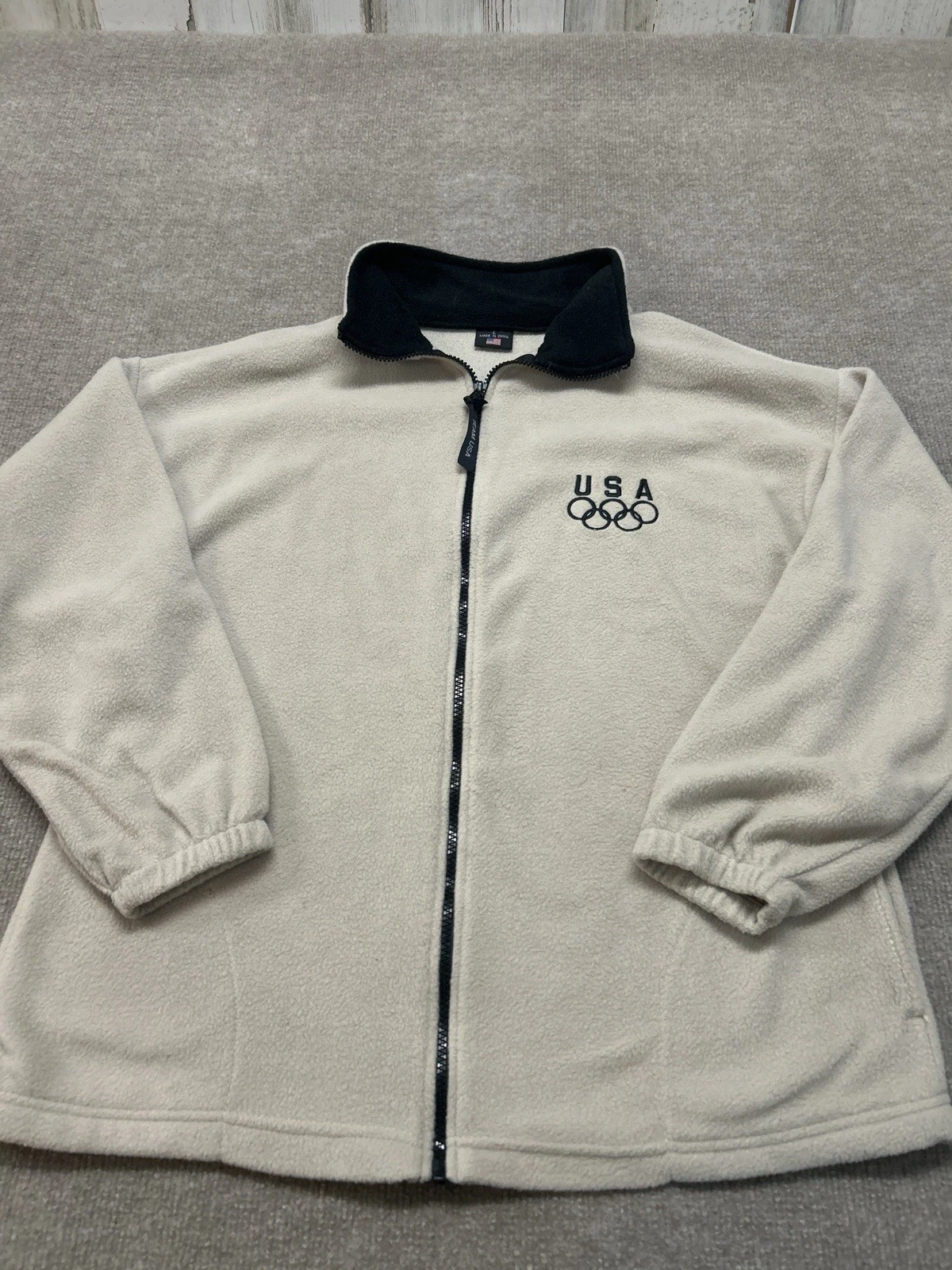 Team USA Olympic Fleece Zip-Up Jacket – Beige/Black – Men’s XL 0336