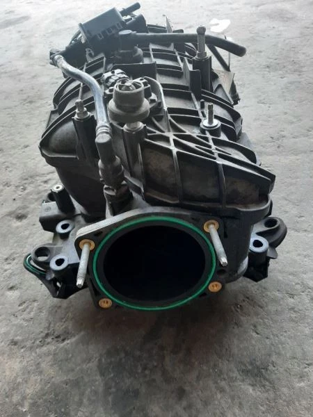 Colector de admisión 4,8 L 10-17 Chevrolet Express 2500 furgoneta 12638038 Foto 3 de 4