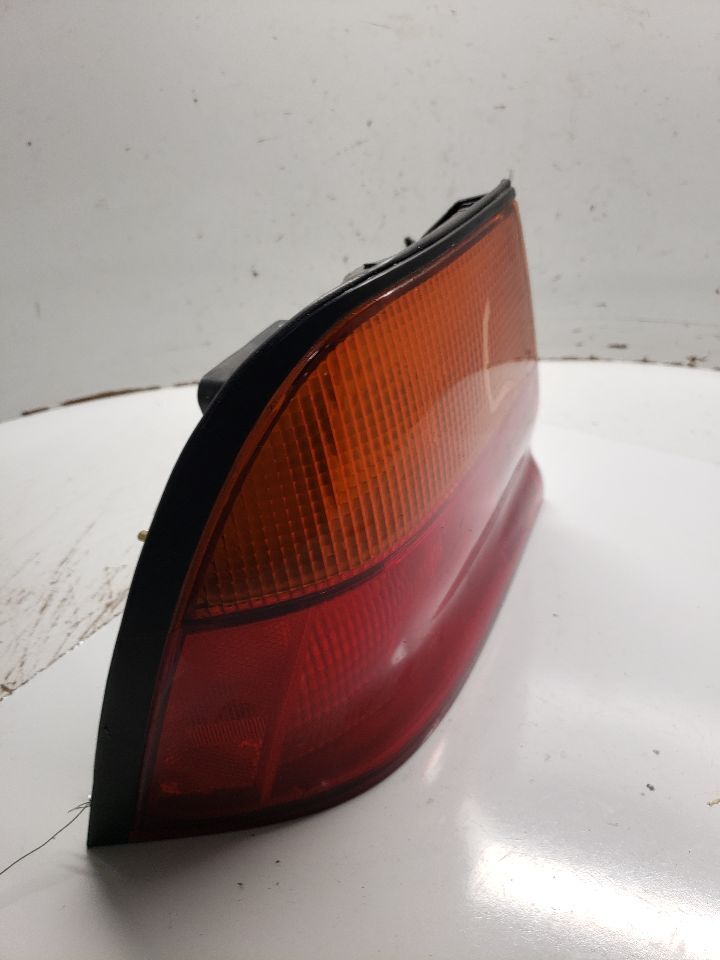 Driver Left Tail Light Quarter Panel Mounted Fits 9596 MAXIMA 1256871