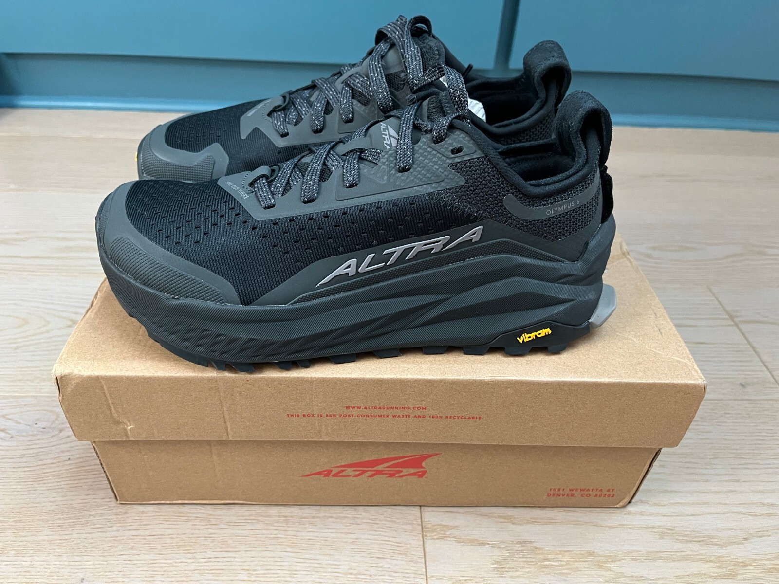 Chaussures de Trail Randonnées Altra Olympus 6 Taille 40 5 Noir