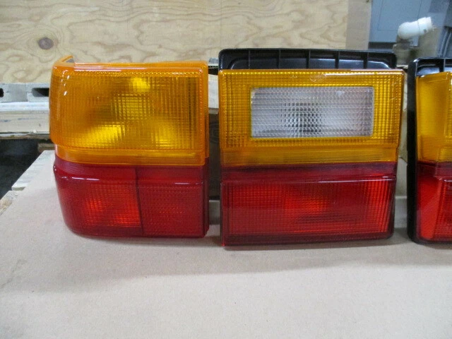 LUZ TRASERA AUDI 100 200 5000 DERECHA IZQUIERDA HELLA 9EL126339 84 85 86 87 88 89 90 91 NOS Foto 4 de 4