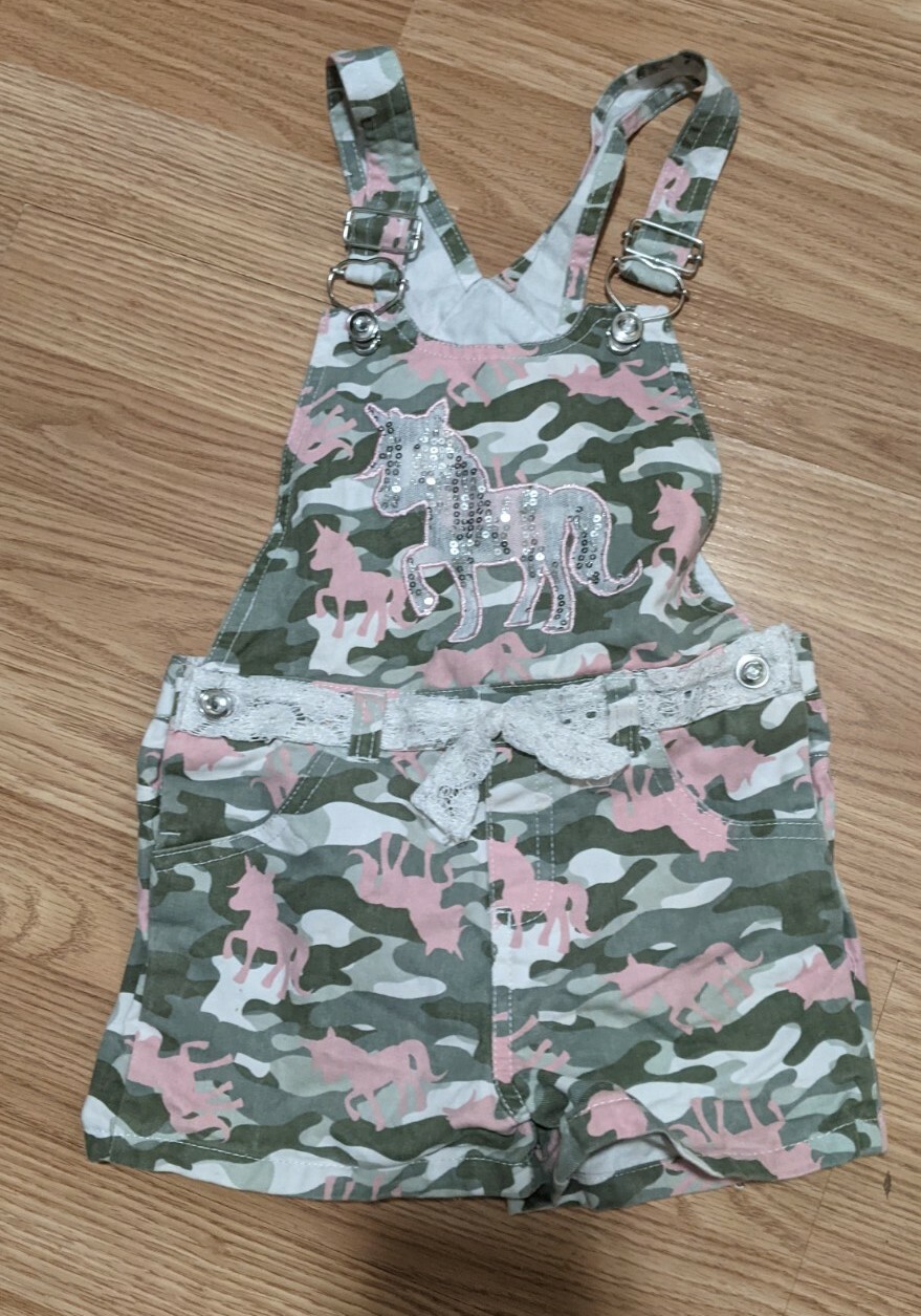 Picture 1 of 4