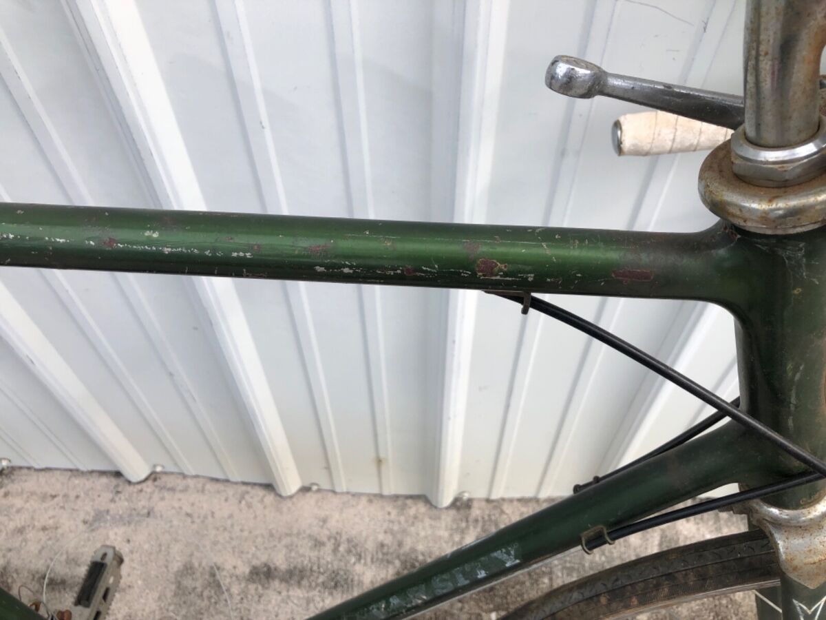 Vintage Schwinn Varsity Touring Bike 10 Speed 60cm Steel Vintage Schwinn Varsity Touring Bike 10 Speed 60cm Steel
