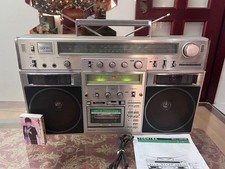 TOSHIBA RT-S90 Stereo Radio Cassette Recorder Boombox Vintage 1980 Japan