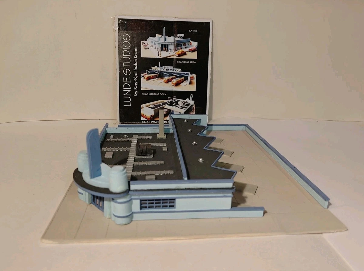 N Scale Trackside Freight Depot Building Kit - Pre-Cut Paper Model FDN2, 1:160 Scale, Unassembled