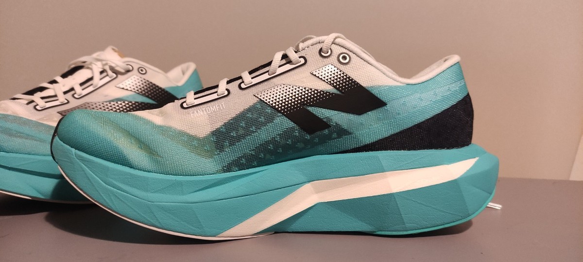 New Balance FuelCell SuperComp Elite v4 UK