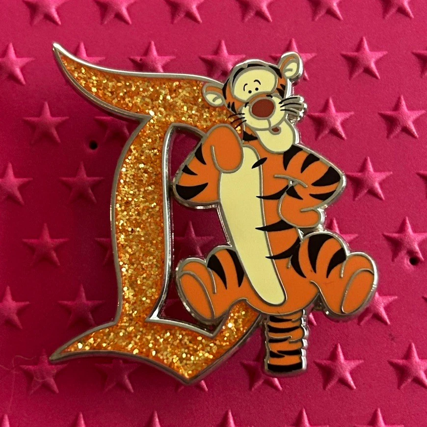 WDW プーさん エジプト ピンバッジ 連結チェーン 2004年 ヴィンテージ Tigger Patches & Pins (1968-Now) for sale | eBay