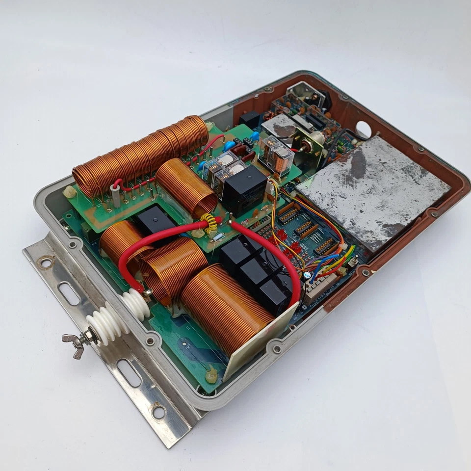 ICOM AT-130E 1,6-27,5Mhz Tuner für IC-F7000 IC-M802 IC-M710 IC-M700PRO IC-78 - Bild 3 von 4