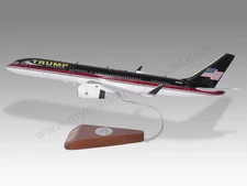 Boeing 757-200 Donald Trump 2021 Desk Wood Airplane New Model Small Scale 1/130