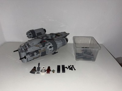 LEGO Star Wars: The Mandalorian Razor Crest Transporter (75292)