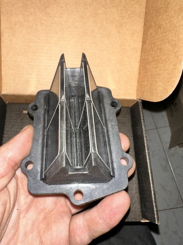 Moto Tassinari V‑Force 3 (MTV315A) Reed Valve CR250R 2002 – Pack Lamellare - Foto 10 di 10