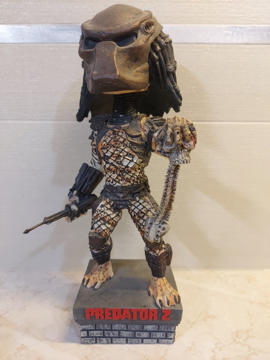 PREDATOR 2 HEAD KNOCKER BOBBLE HEAD HEADKNOCKER BY NECA RARE