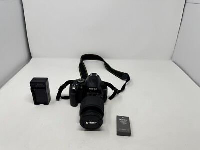 Nikon D3000 10.2MP Digital SLR Camera -Black-w/AF-S DX Nikkor 55-200mm 4-5.6G VR