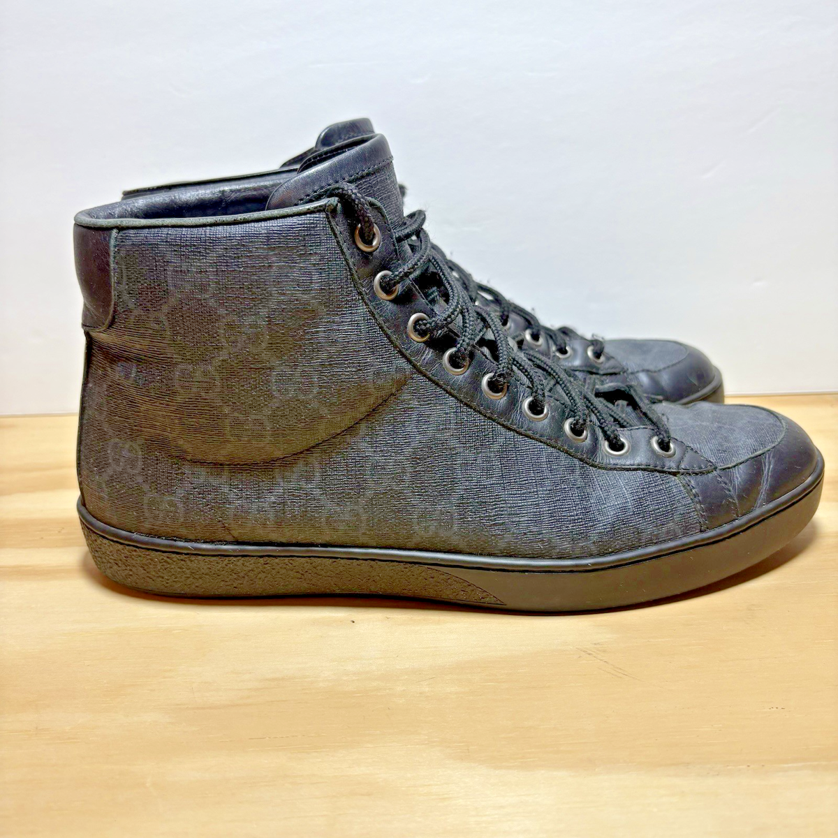 Gucci Mens Brooklyn Graphite GG Supreme Leather High Top Sneaker