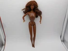 Mattel Vintage 1977 Fashion Photo Superstar Christie Barbie Doll w/ Jewelry 2324